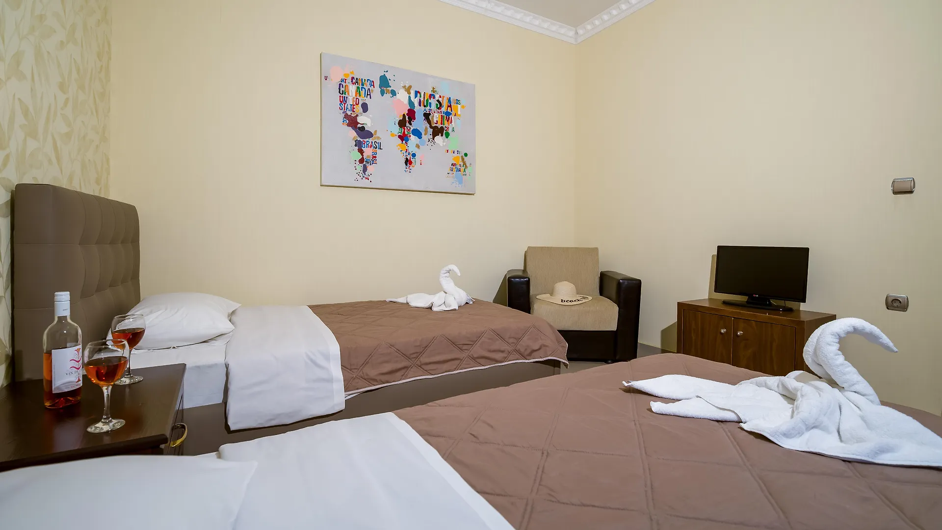 Paradice Hotel Luxury Suites-Near Zorbas Beach-Free Breakfast Stavros  4*, Stavros (Crete) Greece