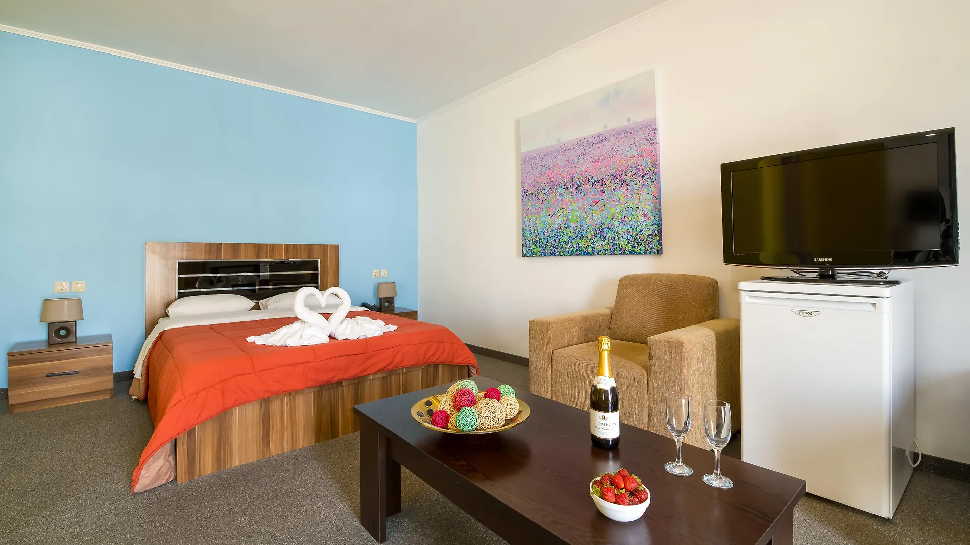 Paradice Hotel Luxury Suites-Near Zorbas Beach-Free Breakfast Stavros  4*, Stavros (Crete) Greece
