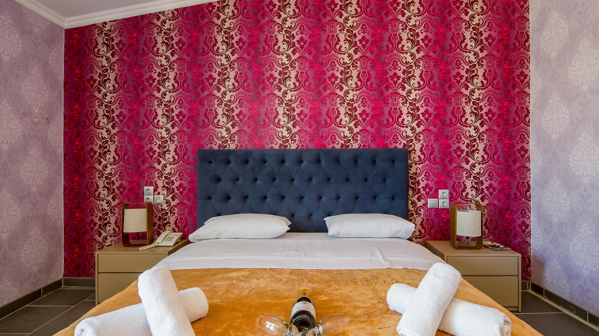 Paradice Hotel Luxury Suites-Near Zorbas Beach-Free Breakfast Stavros  Stavros (Crete)
