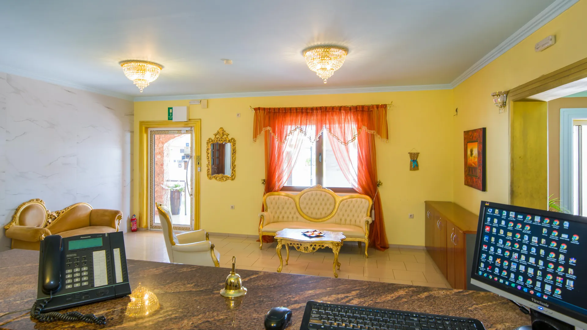 Paradice Hotel Luxury Suites-Near Zorbas Beach-Free Breakfast Stavros