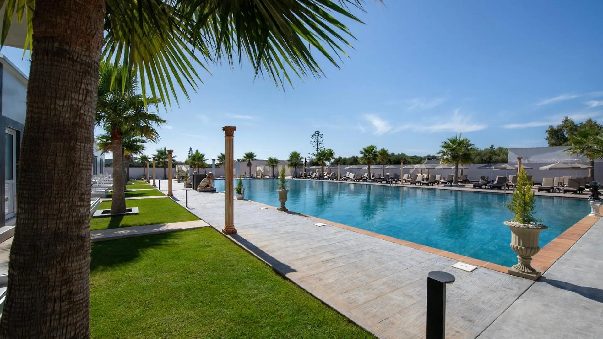 Paradice Hotel Luxury Suites-Near Zorbas Beach-Free Breakfast Stavros